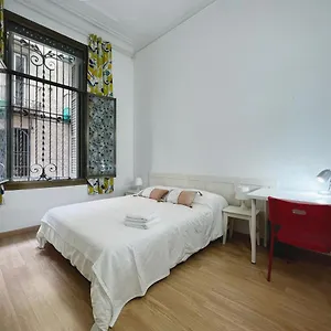 https://stay-u-nique-apartment-maurici-serrahima.catalonia-hotels.com